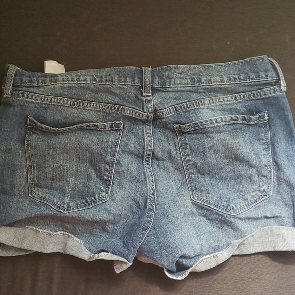 Shorts - Picture 2 of 2